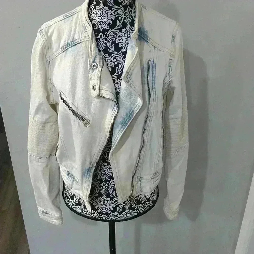 Garage jacket